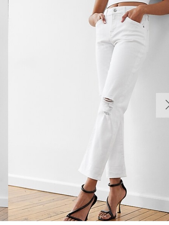 Express Denim - Express Mom Jean White Distressed Super High-Rise ,Ankle Straight Jeans Size 6R